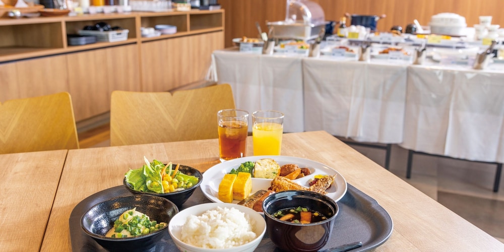 Tokai City Hotel 55/70
