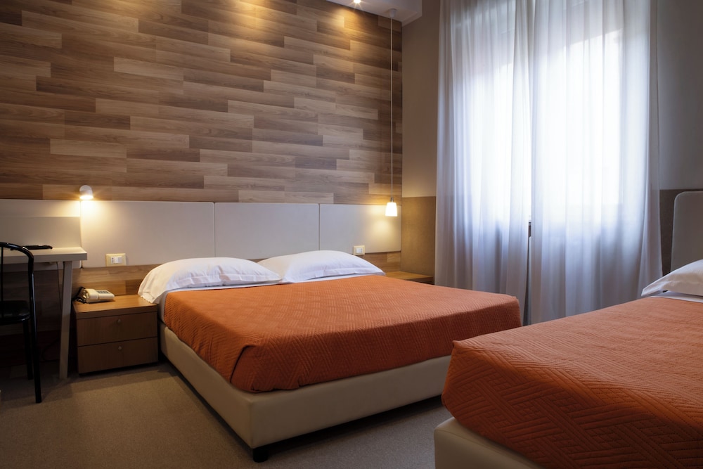 Hotel Europa Parking 23/64