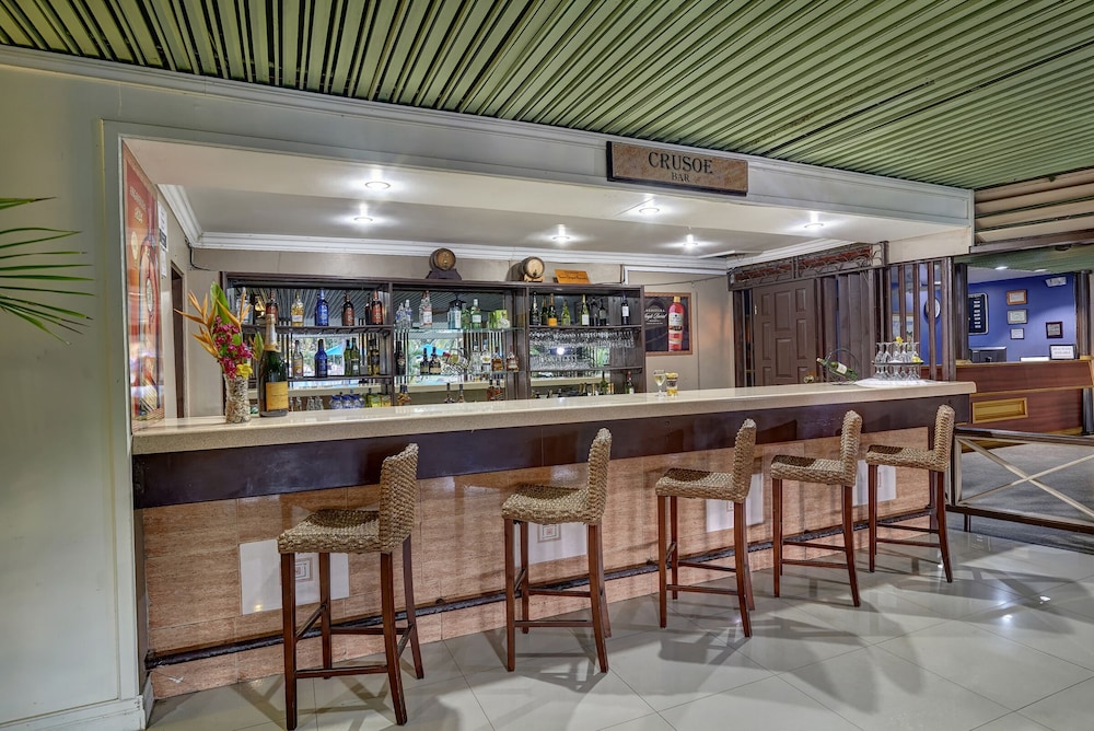 Starfish Tobago Resort 24/50