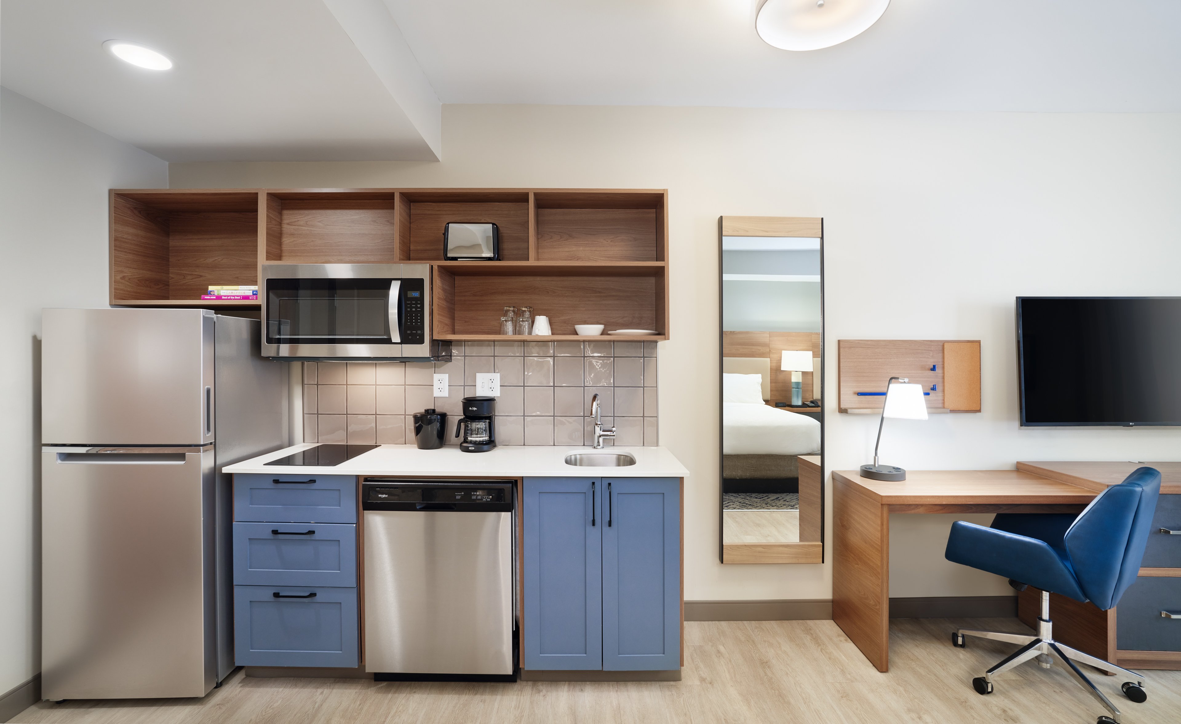 Candlewood Suites Asheville Downtown 71/81
