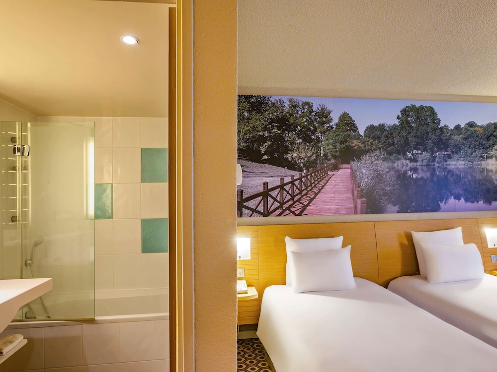 Novotel Orleans Chemins Sologne Demeures Campagne 11/74