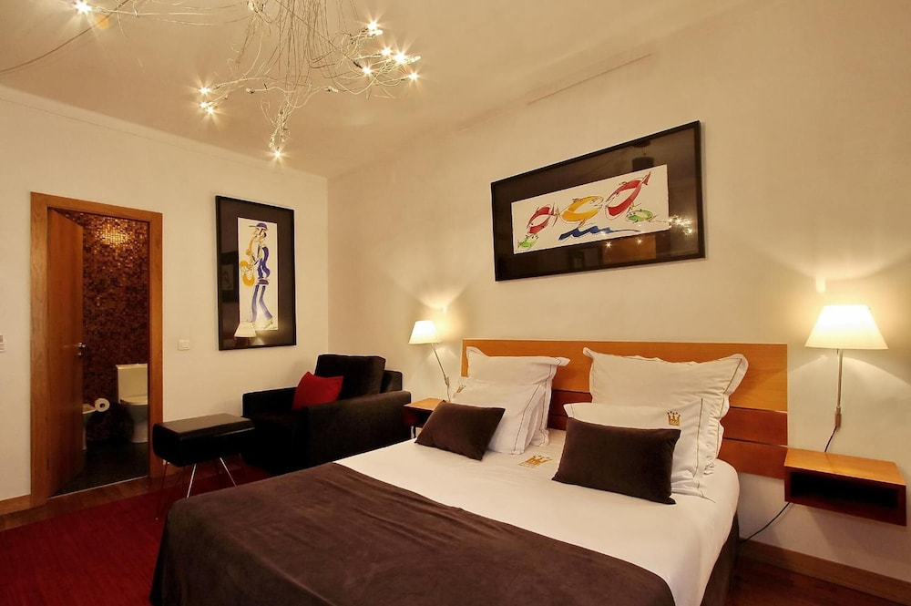 Hotel Mestre de Avis 14/50