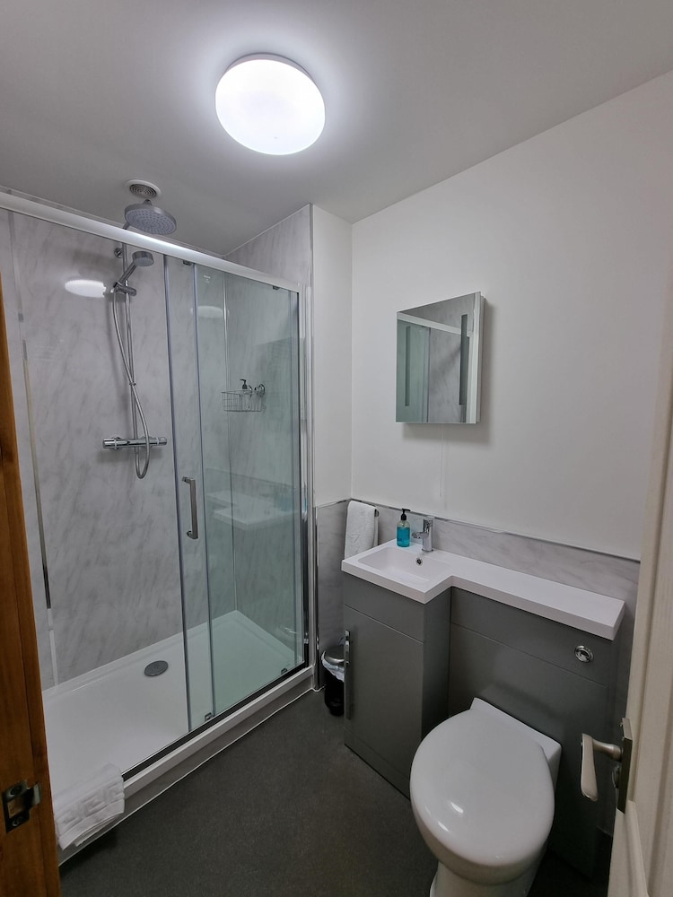 Carn Mhor Bed and Breakfast 47/50