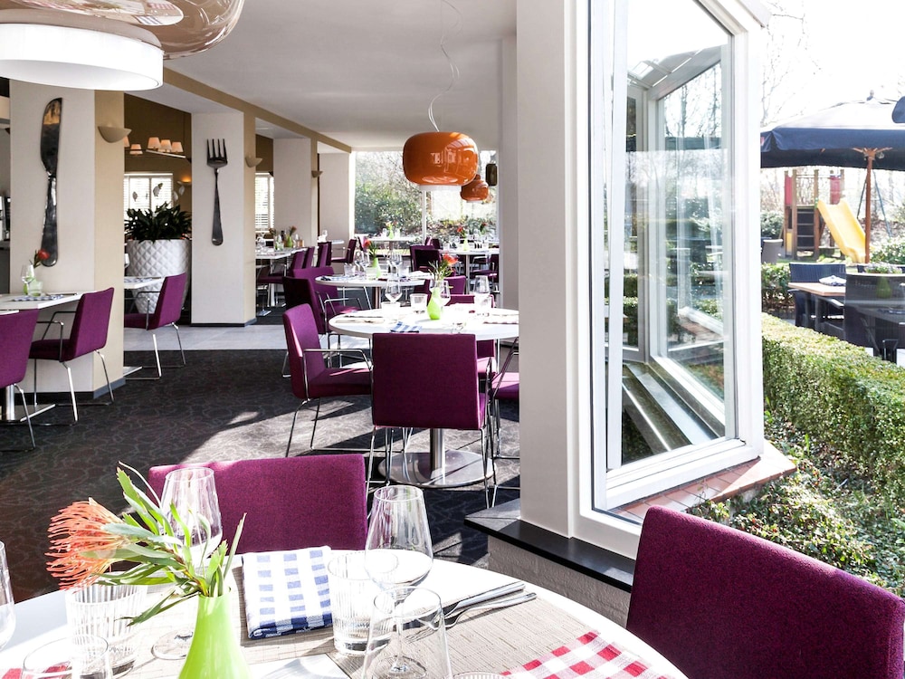 NOVOTEL BREDA 57/73