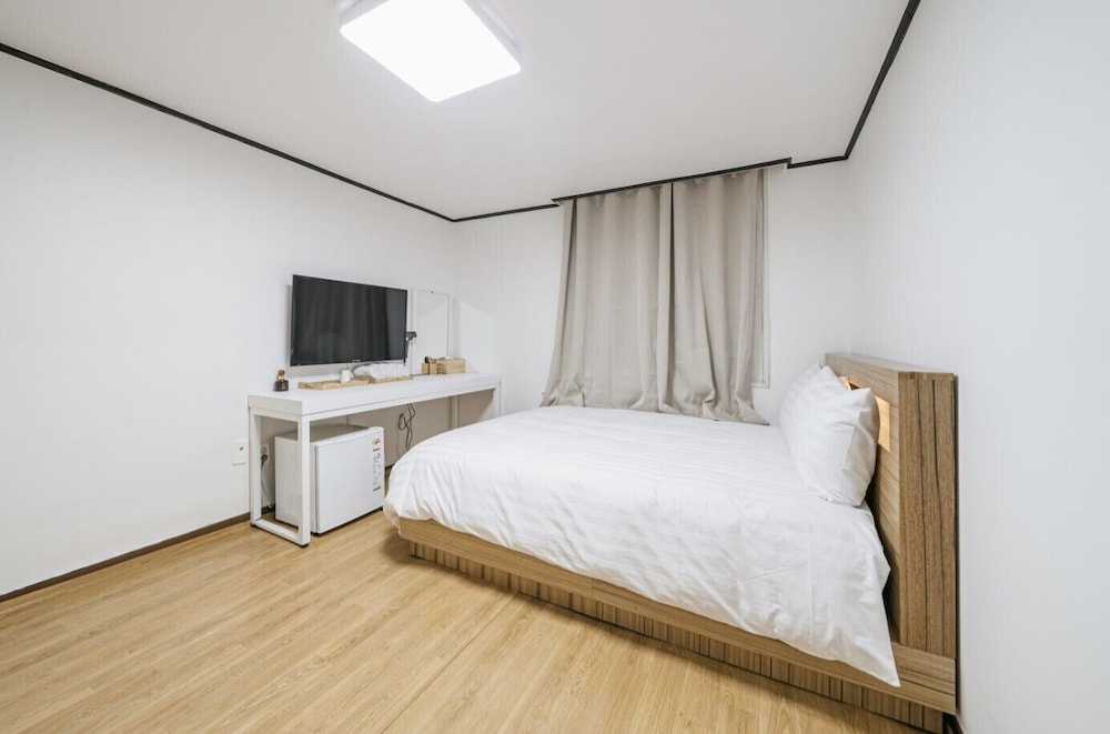 JEJU OAKRA HOTEL 18/70