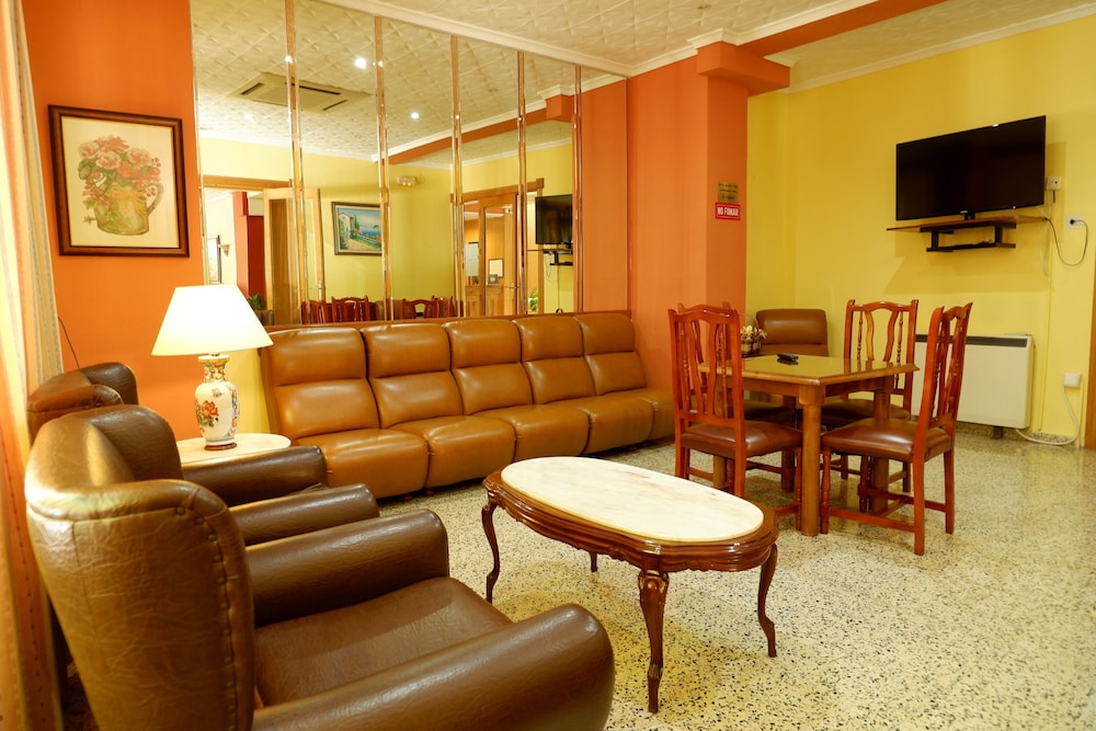 Central Hotel 43/60