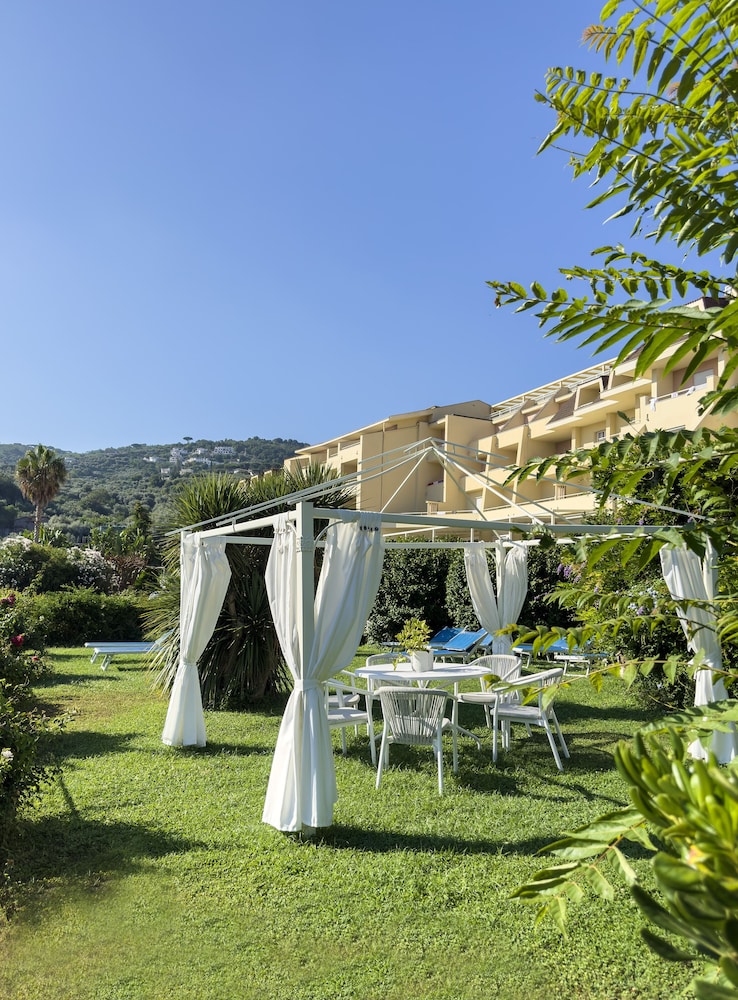 Grand Hotel Vesuvio Sorrento 67/72