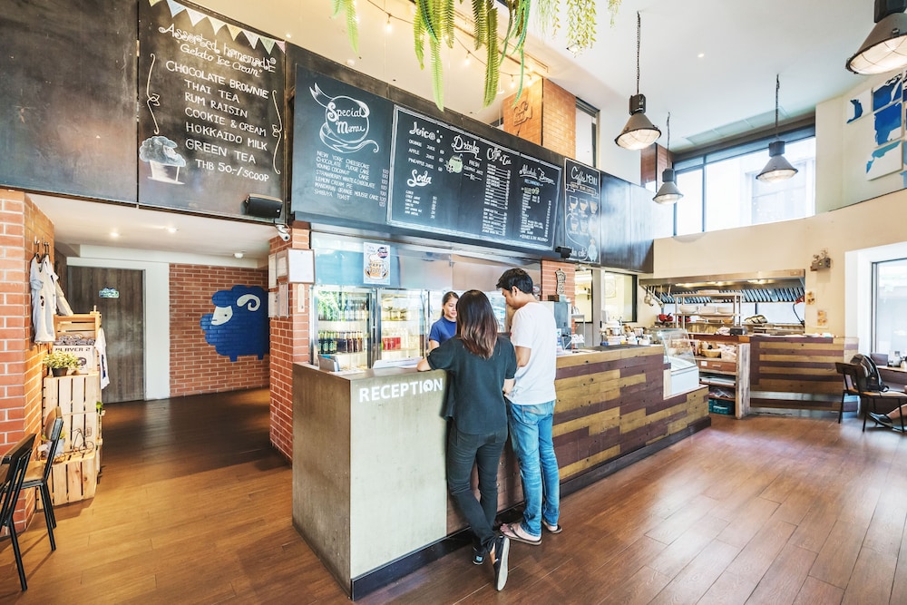 KOKOTEL BANGKOK SURAWONG 5/55