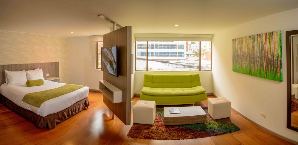 Confort 80 Zona Rosa Hotel 29/70