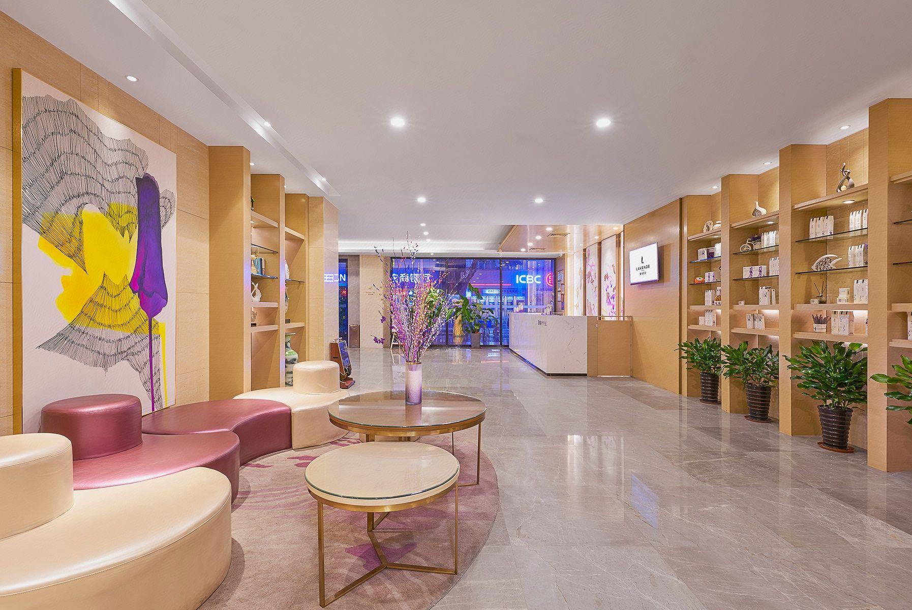 Lavande Hotels Guangzhou North Railway Station 43/53