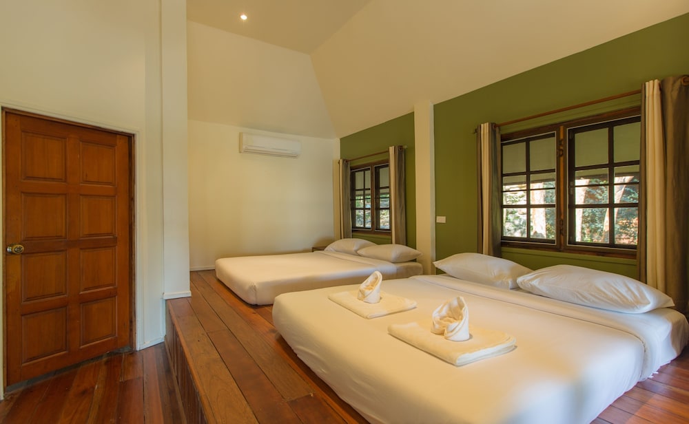 Captain Hook Resort Koh Kood 40/66