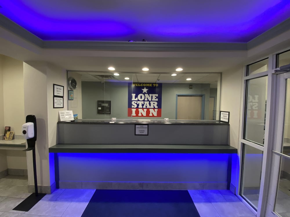 Lone Star Inn 1/22