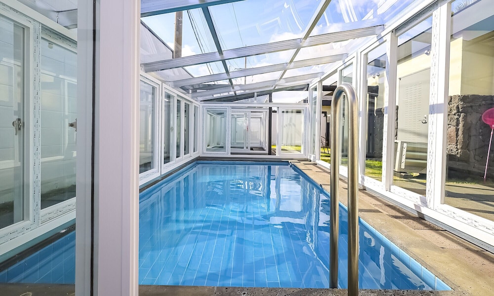 Pool & Villa Sorang 40/70