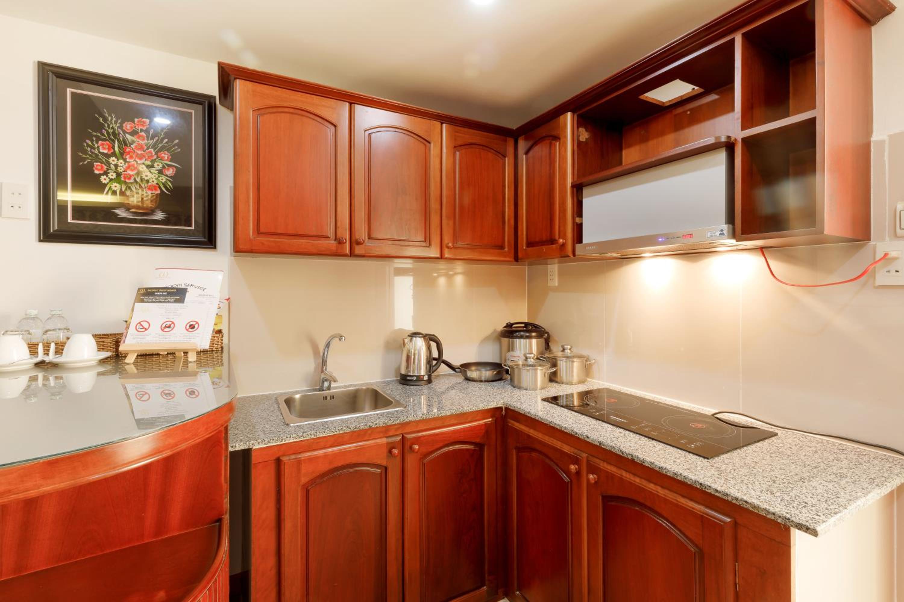 1 Bedroom, Apartment, Queen Bed, No Window، Paris Nha Trang Hotel & Apartment 3/3