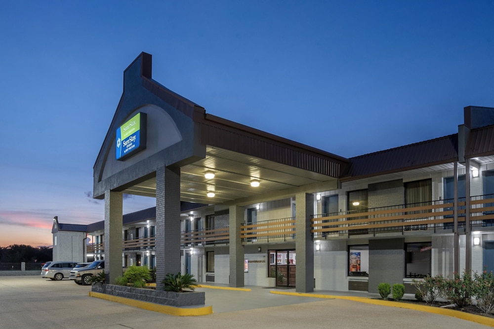 SureStay by Best Western Gonzales 23/26