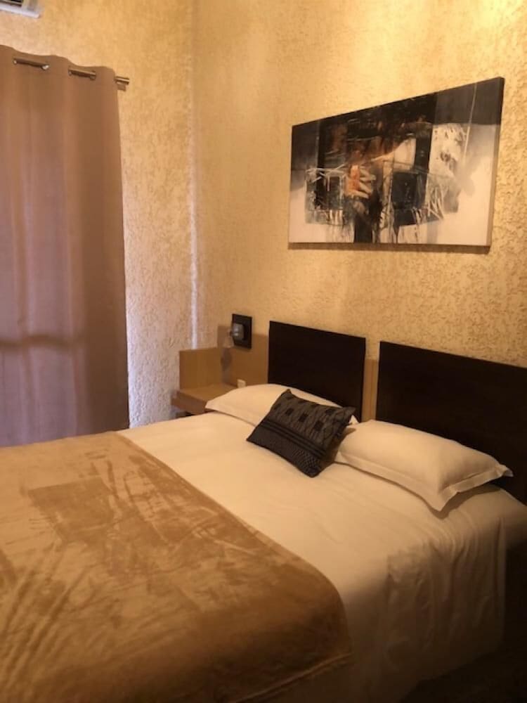 Hotel le Saint Jean 31/39