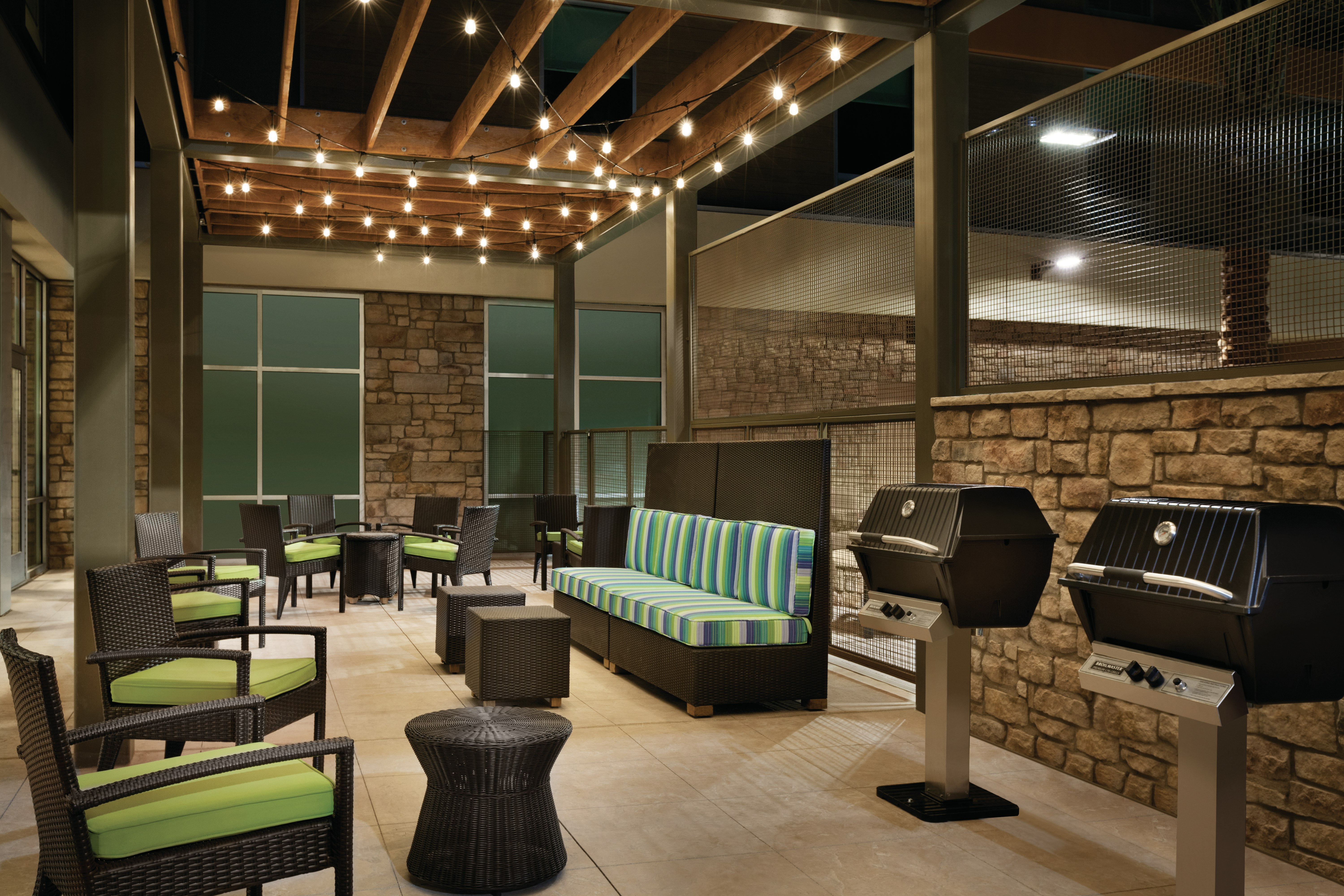 Home2 Suites by Hilton Phoenix Tempe, University Research Park 36/66