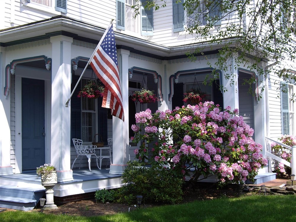 Isaiah Jones Homestead Bed & Breakfast 4/50