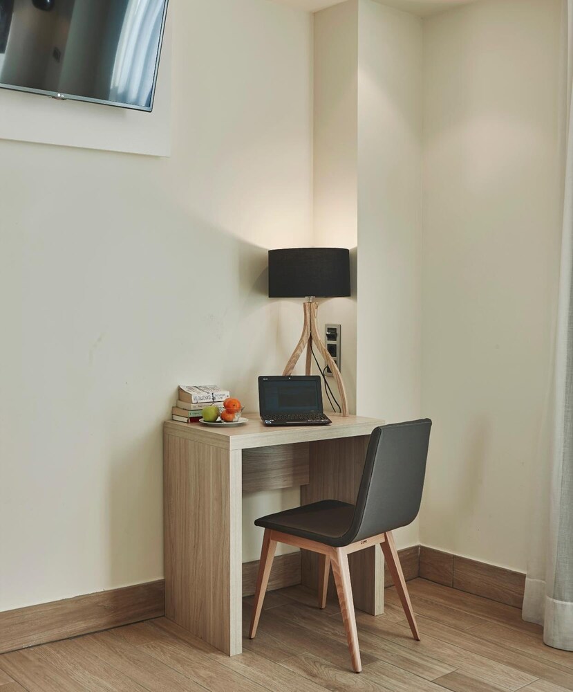 Hotel Bilbao Plaza 50/61