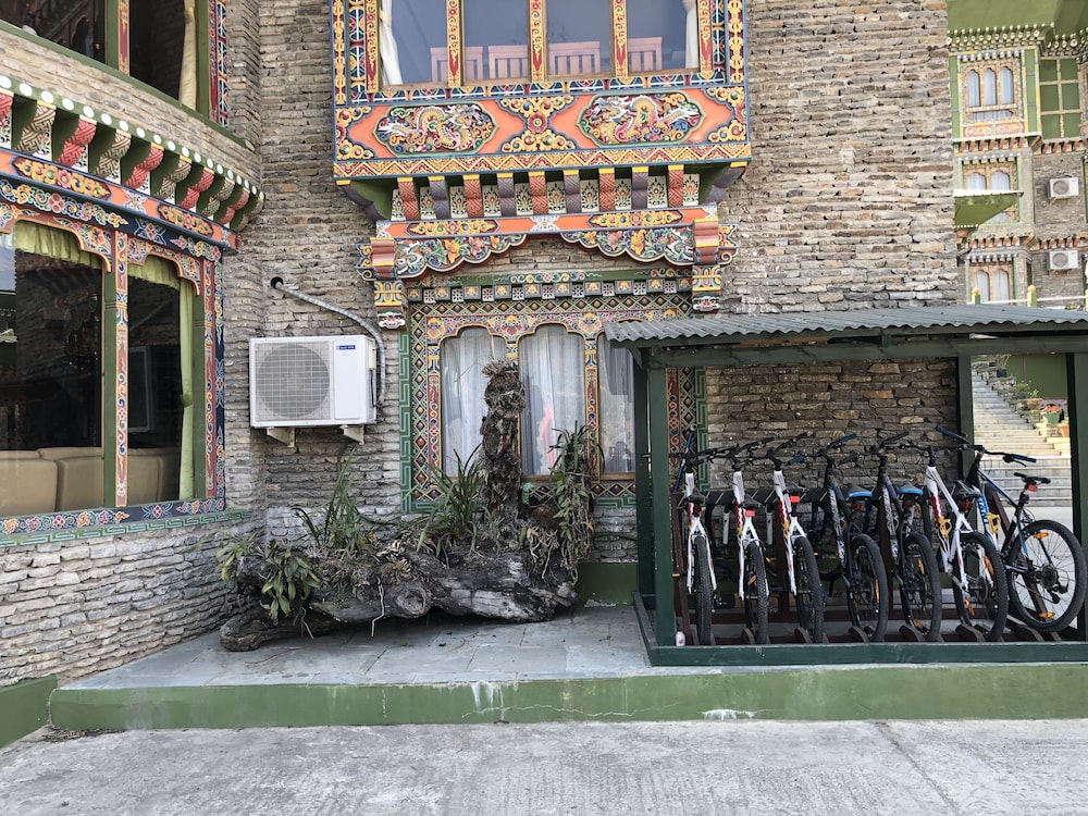 RKPO GREEN RESORT 42/46