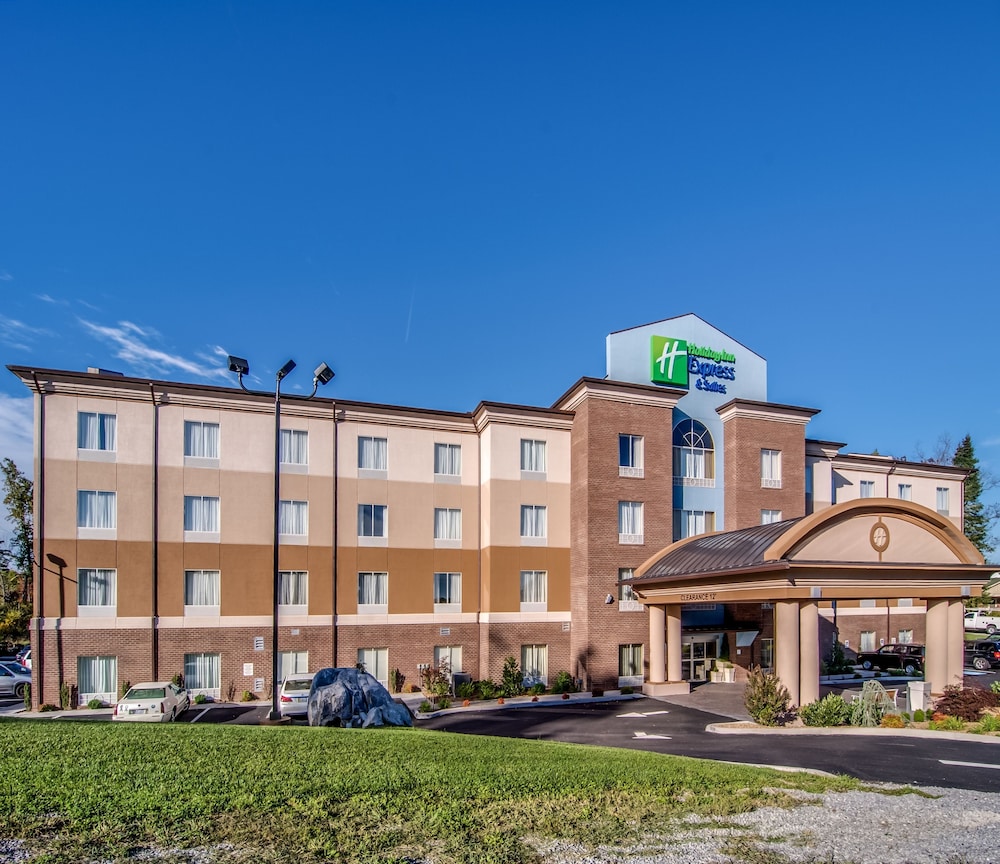 Holiday Inn Express Hotel And Suites Wytheville 3/74
