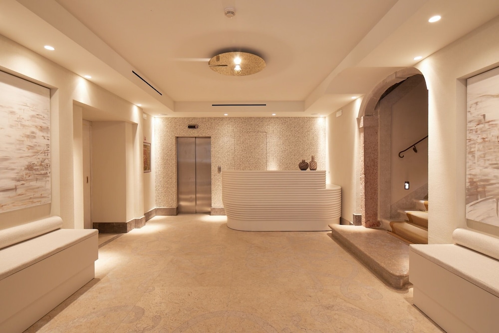 Hotel Dei Dragomanni 3/50