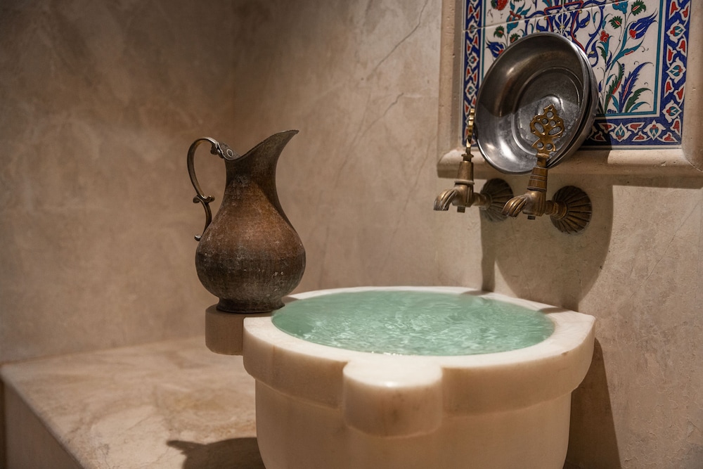 Kelebek Special Cave Hotel 52/84