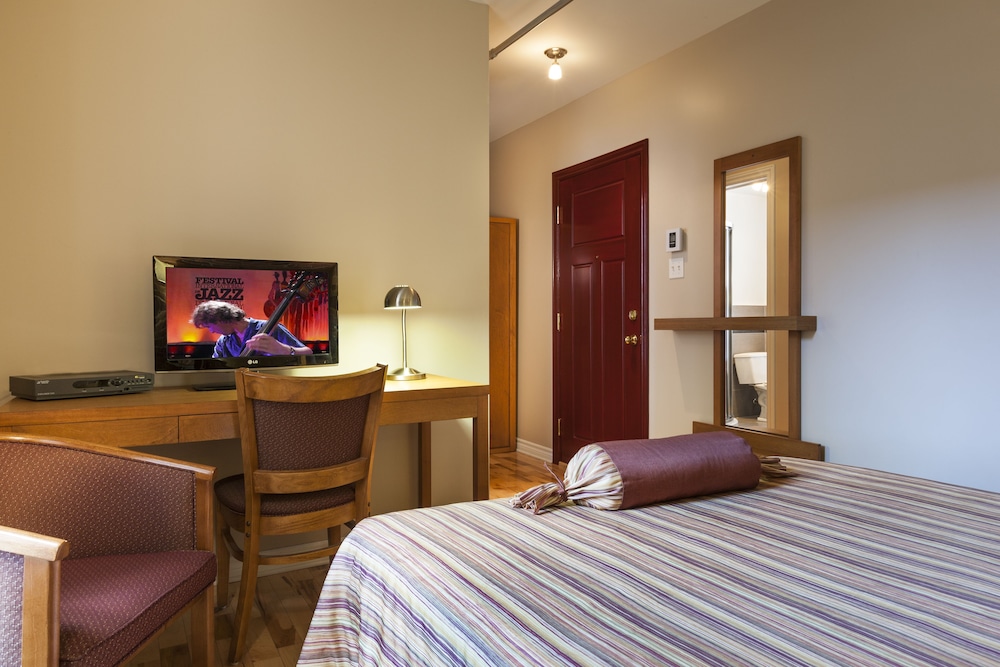 Hotel Quartier des Spectacles 11/63