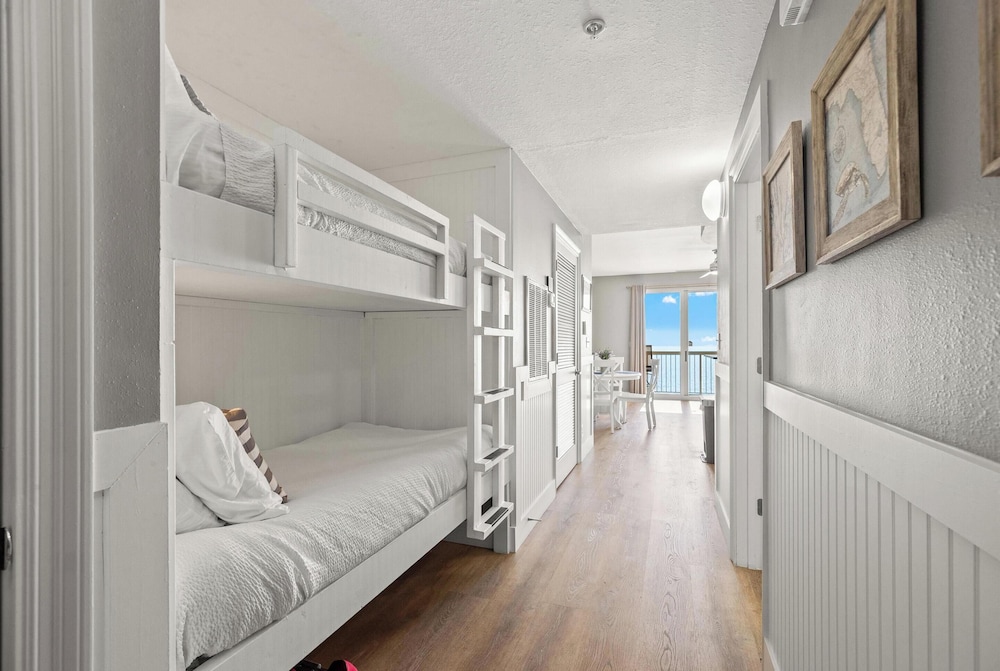 1 Bedroom, Condo, Beach Front, Ocean View