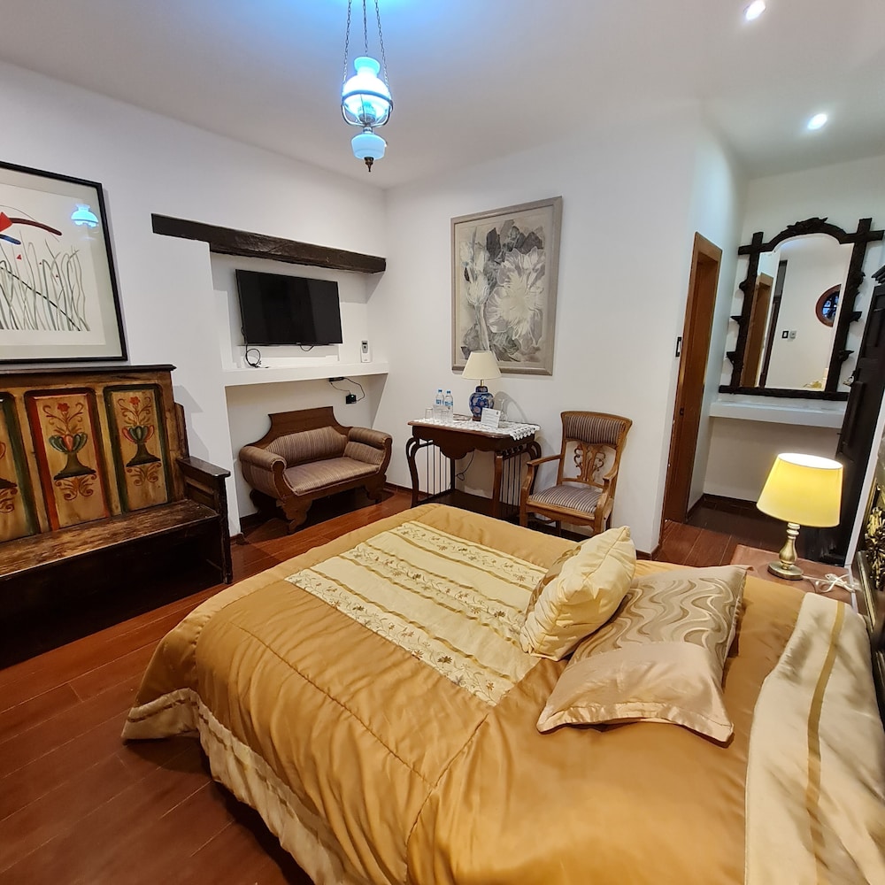1 BEDROOM, BASIC, DOUBLE BED