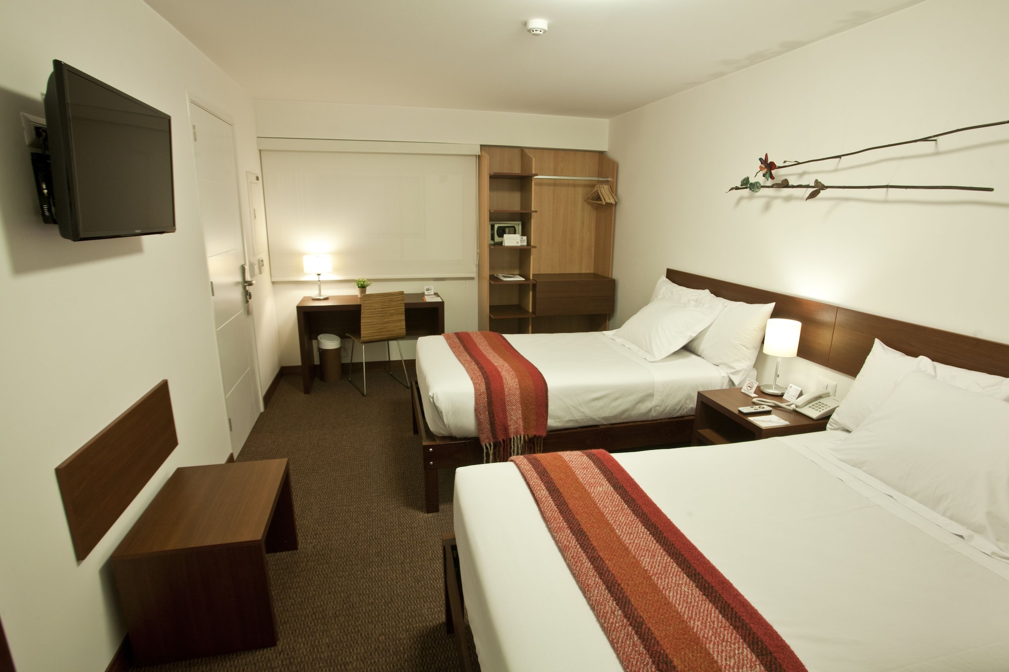 STANDARD, DOUBLE BED