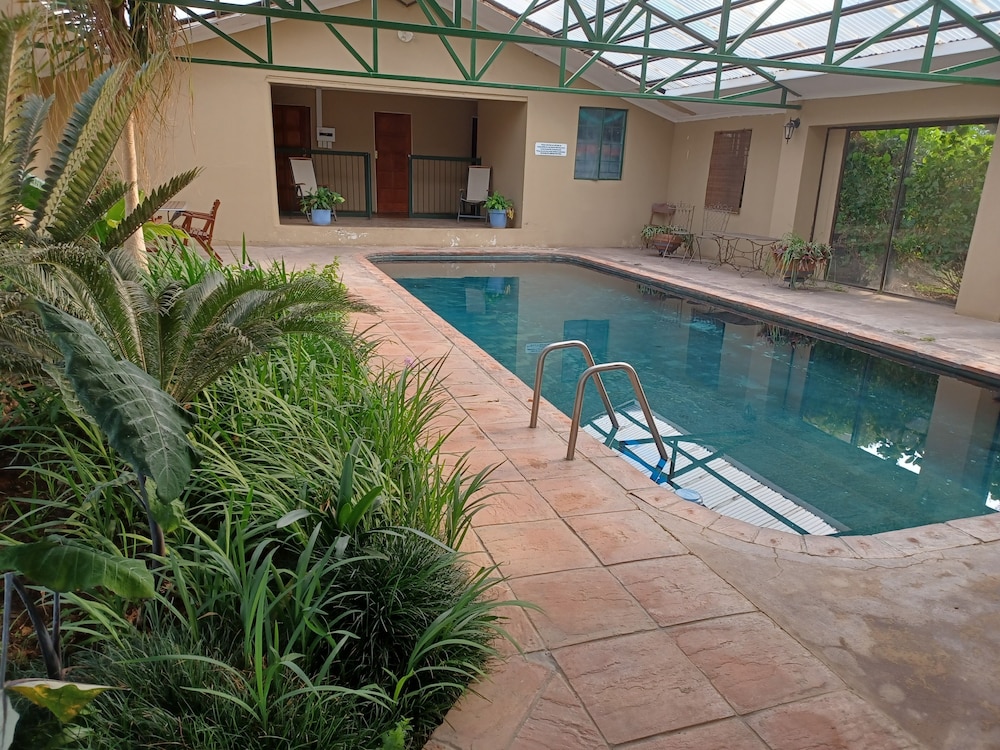 Drakensberg Mountain Retreat 49/51