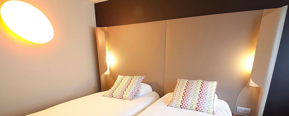 Hotel Campanile Clermont Ferrand Sud - Aubiere 16/58