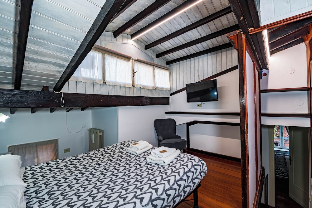The House In Trastevere 23/48
