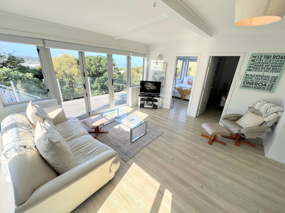 Tiri Cottage 12/19