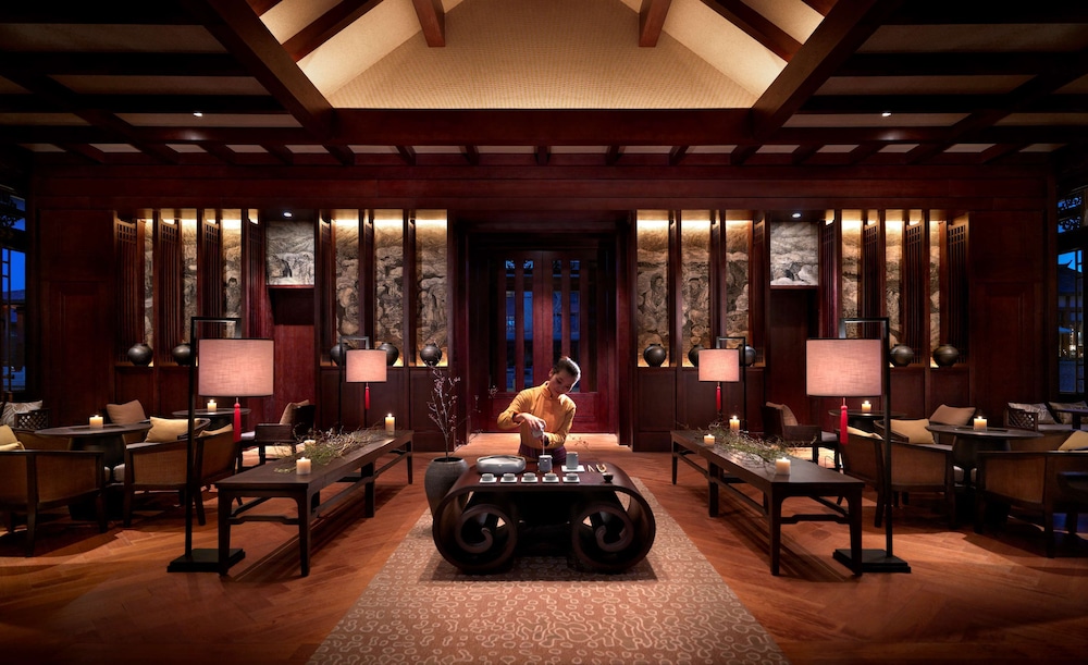 Jinmao Purelax Lijiang, The Unbound Collection By Hyatt 64/70