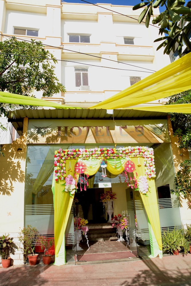 Hotel C-9 photo3
