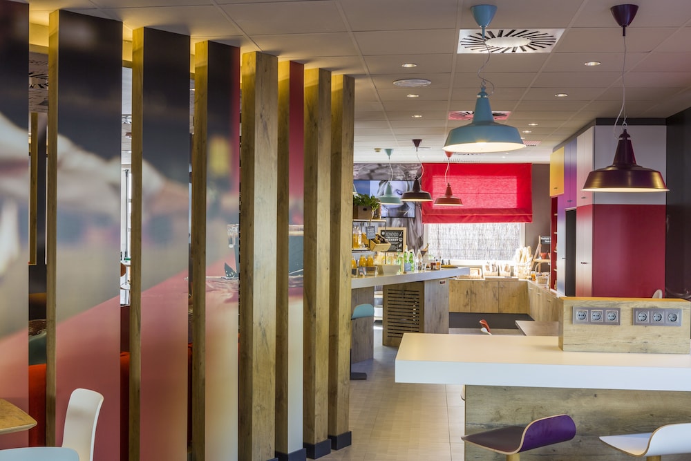 ibis Barcelona Castelldefels 8/79