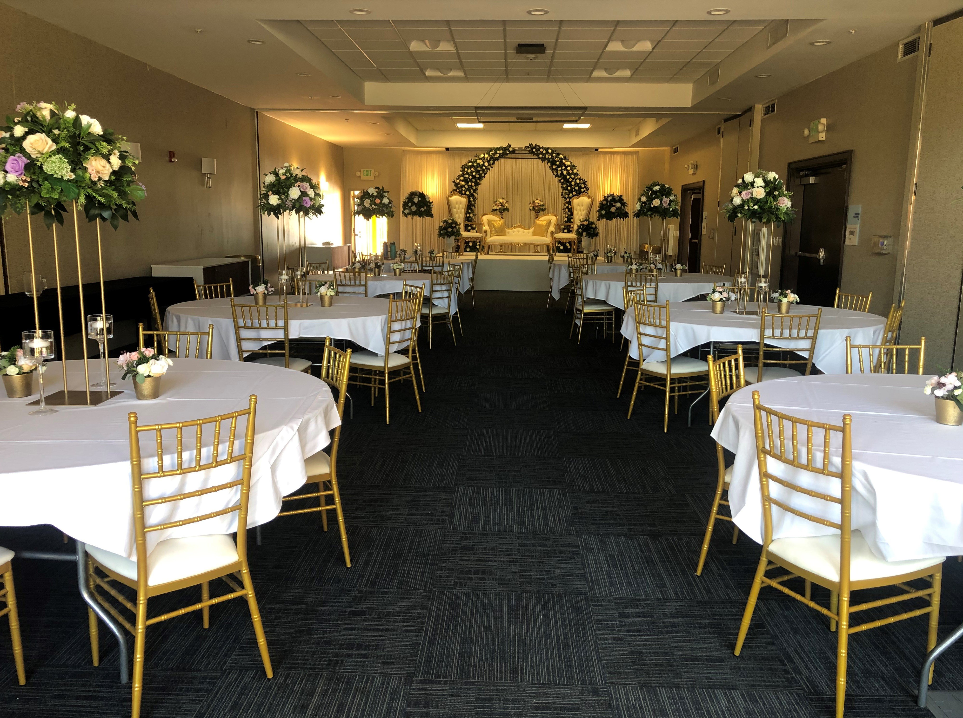 Holiday Inn Express Hotel And Suites el Dorado Hills 54/70