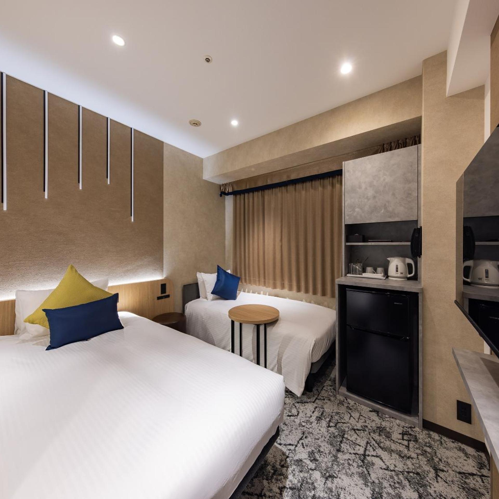 Moderate, Twin Beds