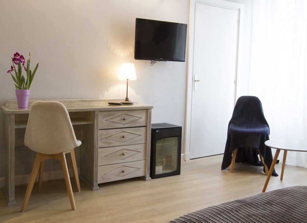 Brit Hotel Confort Roanne Grand Hotel 51/69