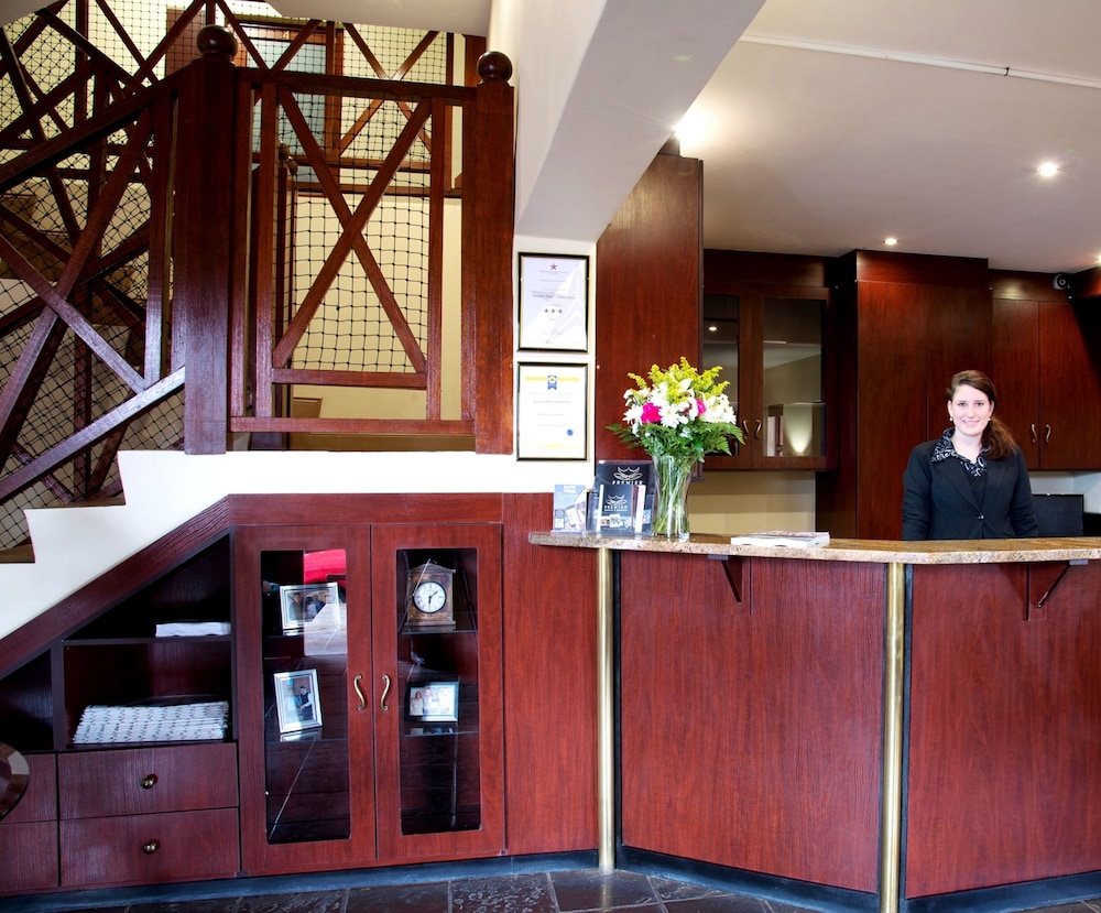 Splendid Inn Port Edward Ex Premier Hotel Edwardian 7/71