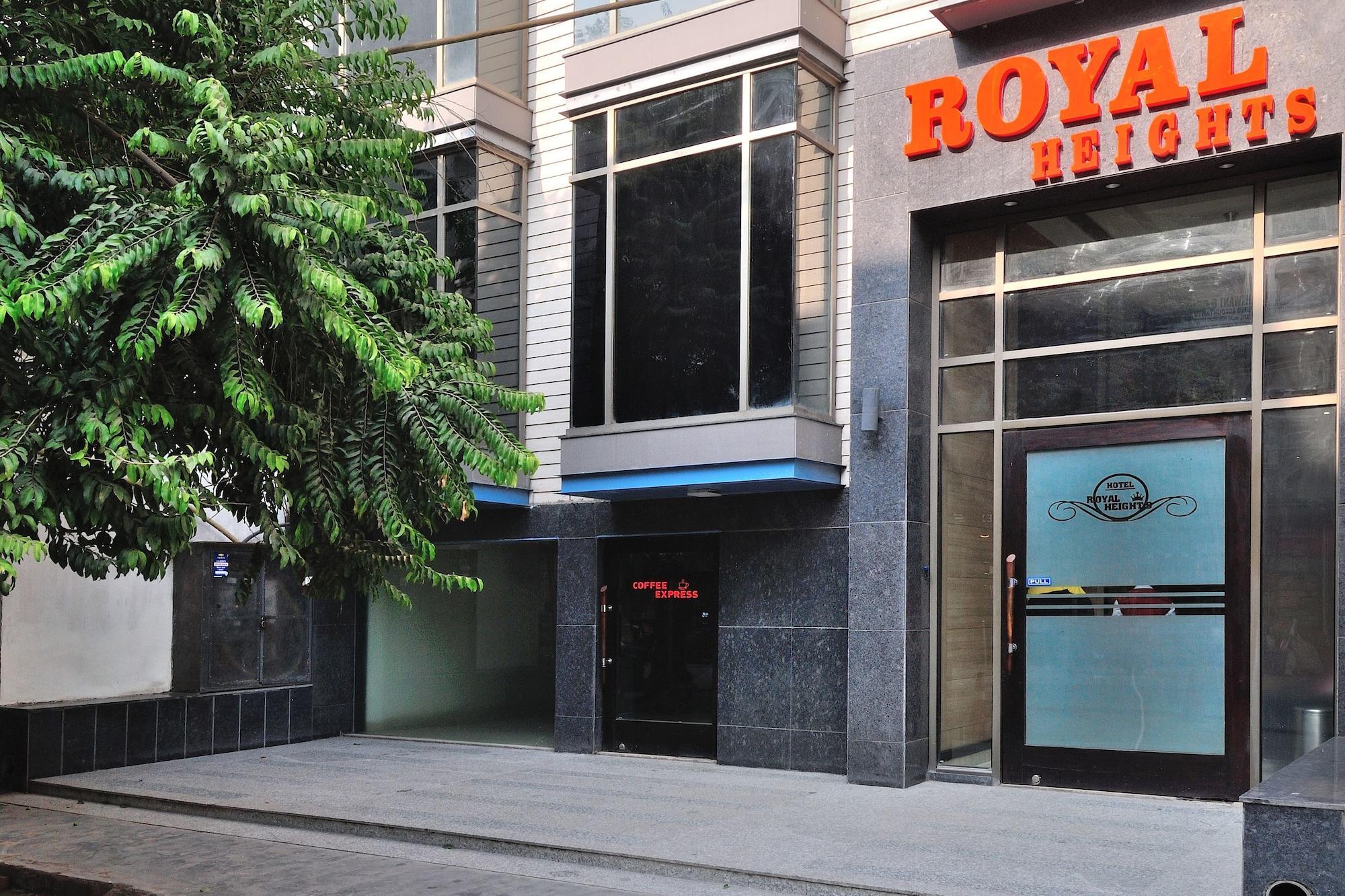 Hotel Royal Grand 2/25