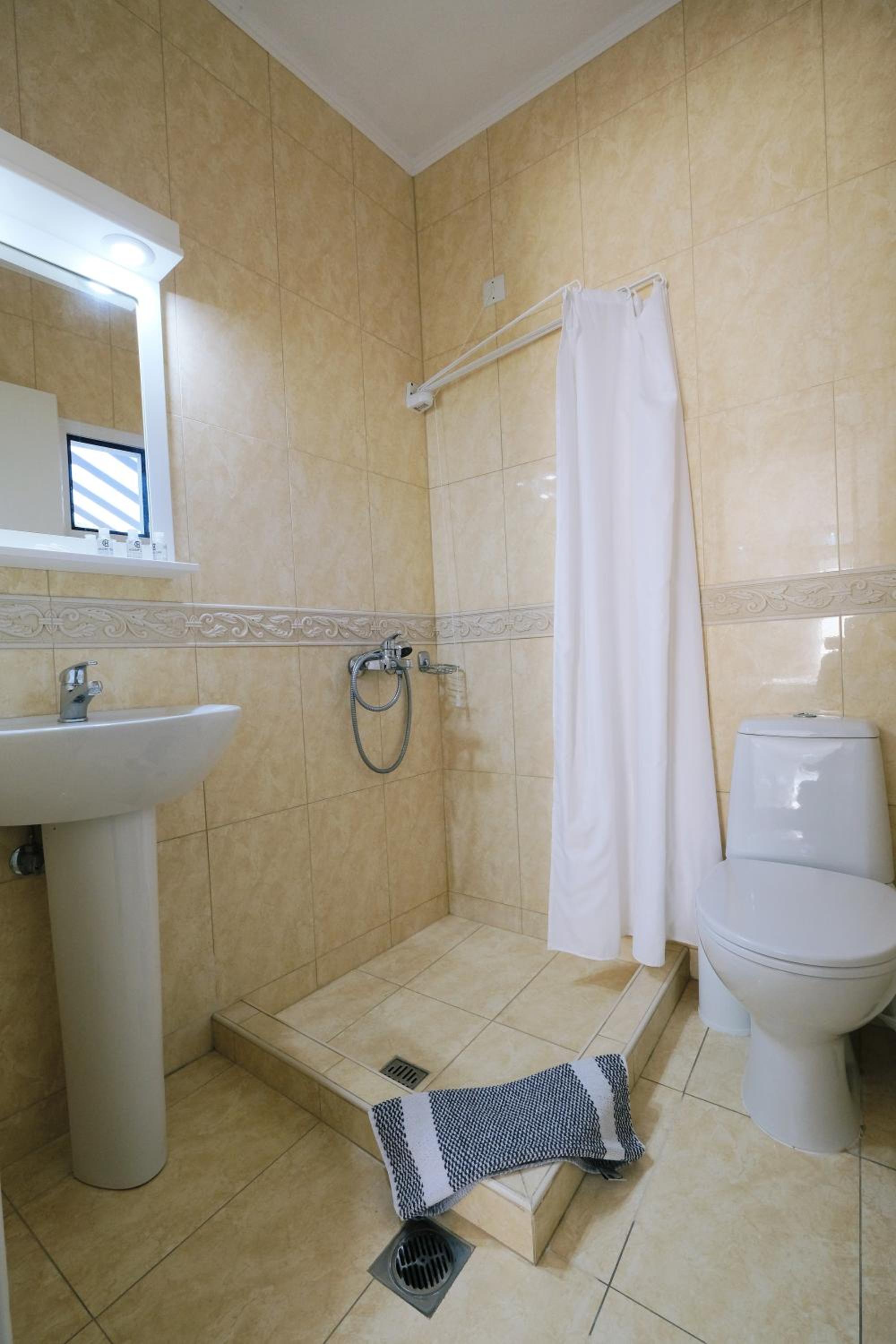 Ifestos Hotel 54/55