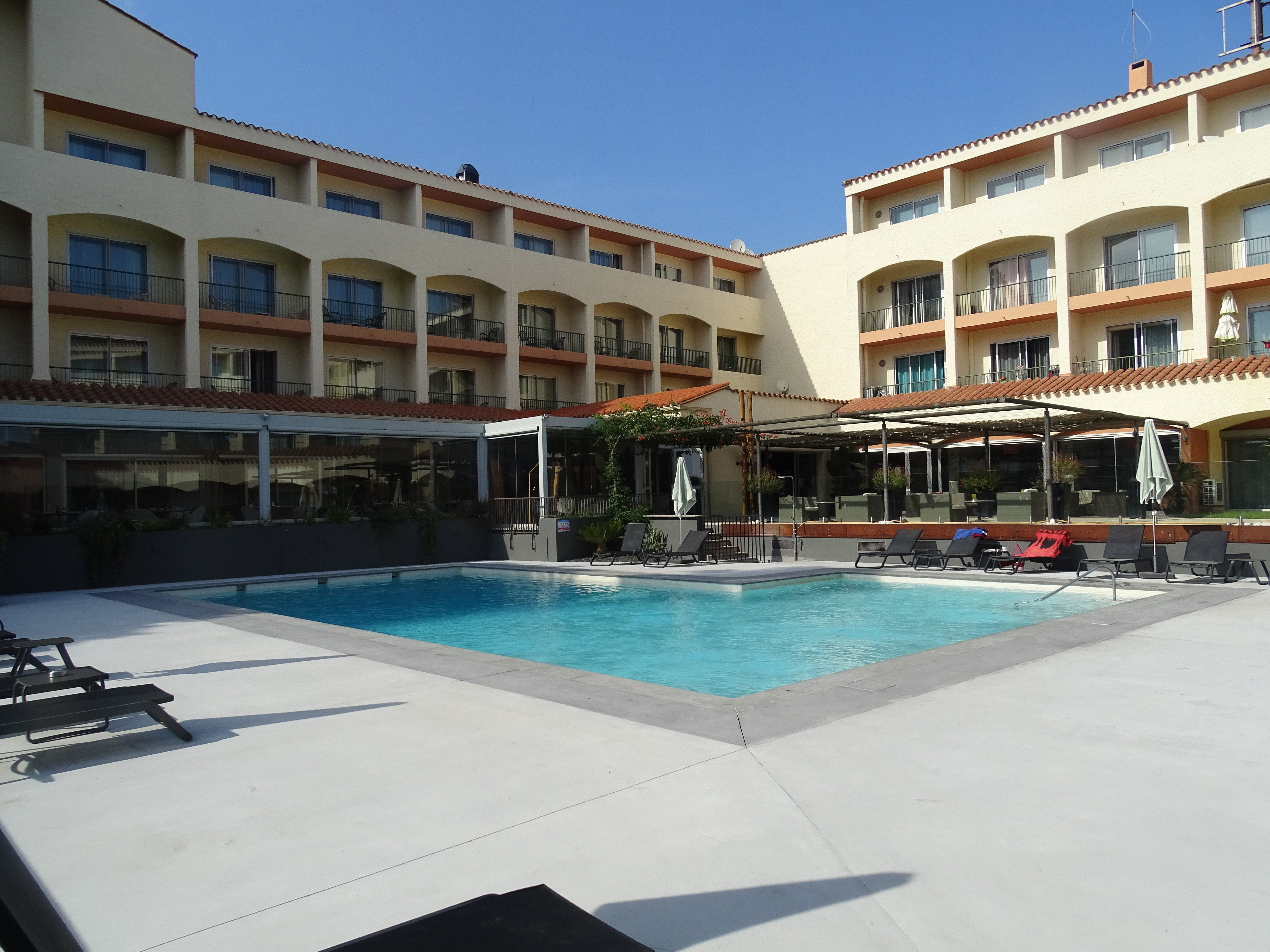 Holiday Inn Perpignan 73/75
