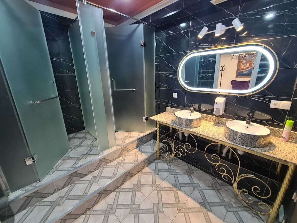 Grand Erbil Hotel 50/50