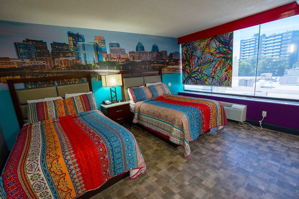 City Line Hotel 25/55