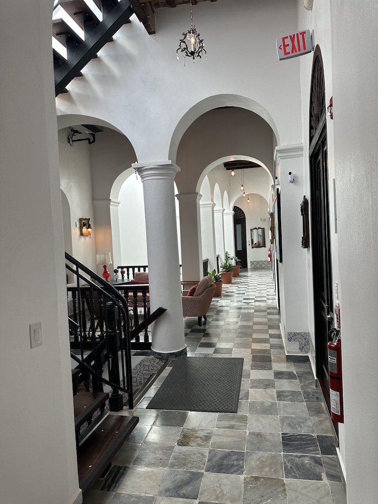 352 Guest House Hotel Boutique 28/50