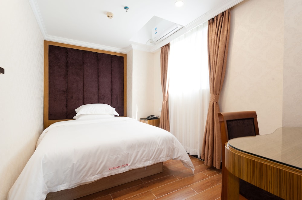 Guangzhou Compass Hotel 18/32