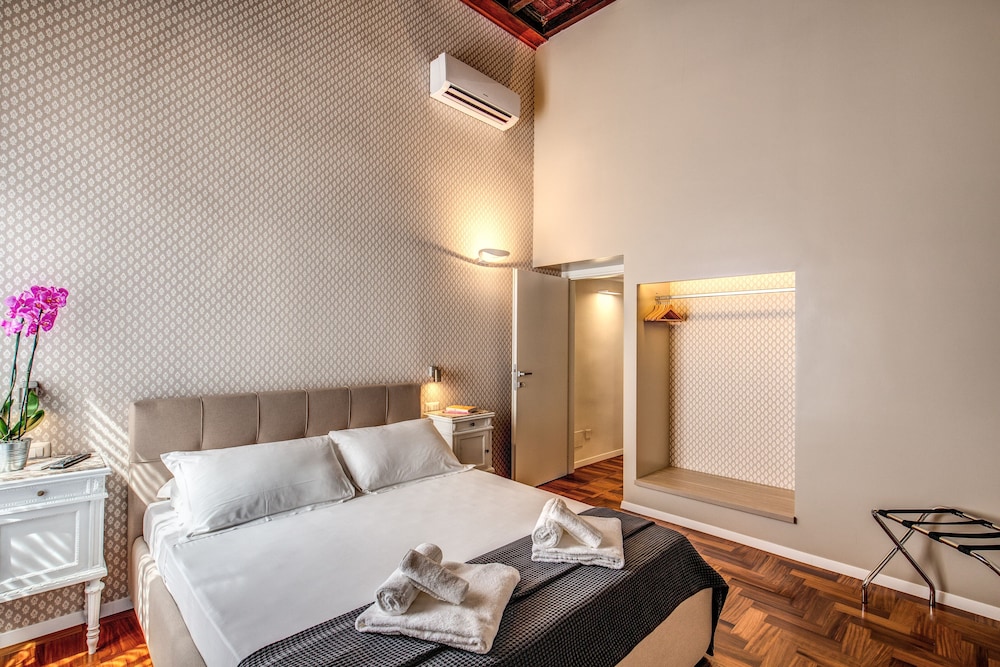 Elysium Suites Collection 13/40